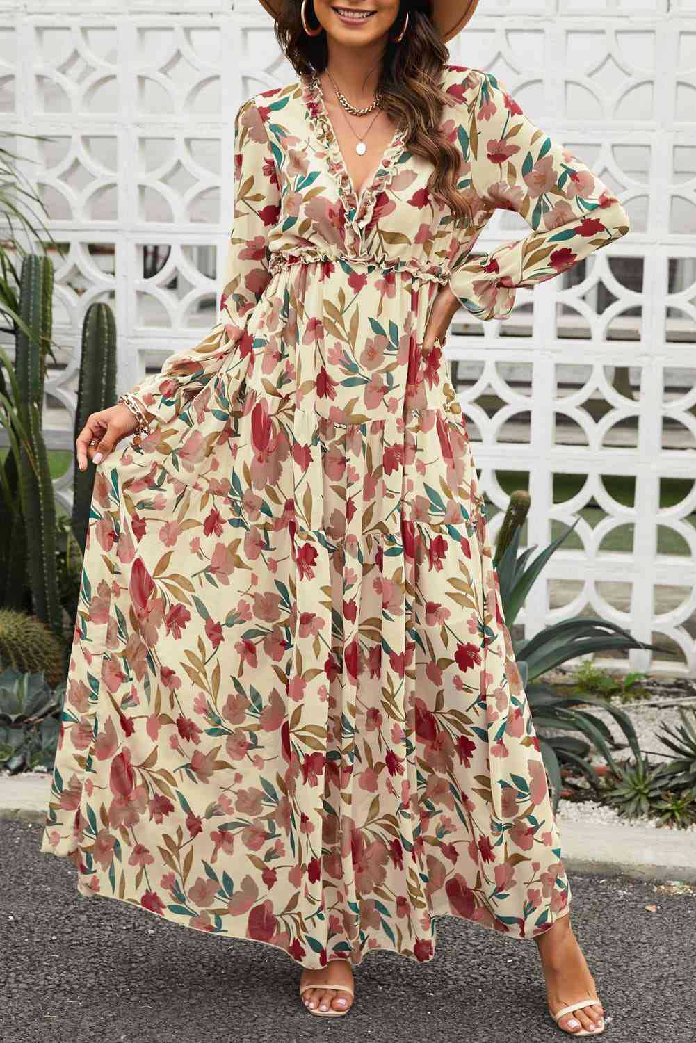 Women’s Maxi Dress – Chiffon – Bohemian Fit – V-Neck – Long Sleeve – Floral Print