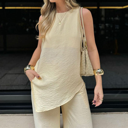 Women’s Two-Piece Set – Sleeveless Asymmetrical Top – Wide-Leg Pants – Crinkled Fabric