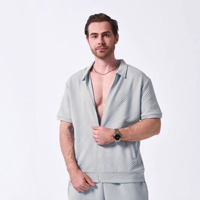 Men’s Short Sleeve Shirt – Relaxed Fit – Zip Front – Textured Cotton Blend – Geometric Pattern