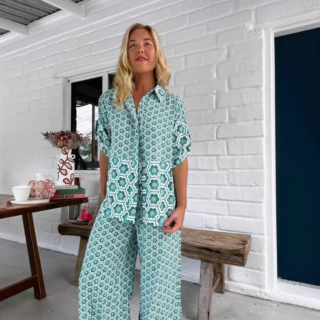 Women’s Shirt and Trousers Set – Cotton Blend – Relaxed Fit – Geometric Print – Short Sleeve