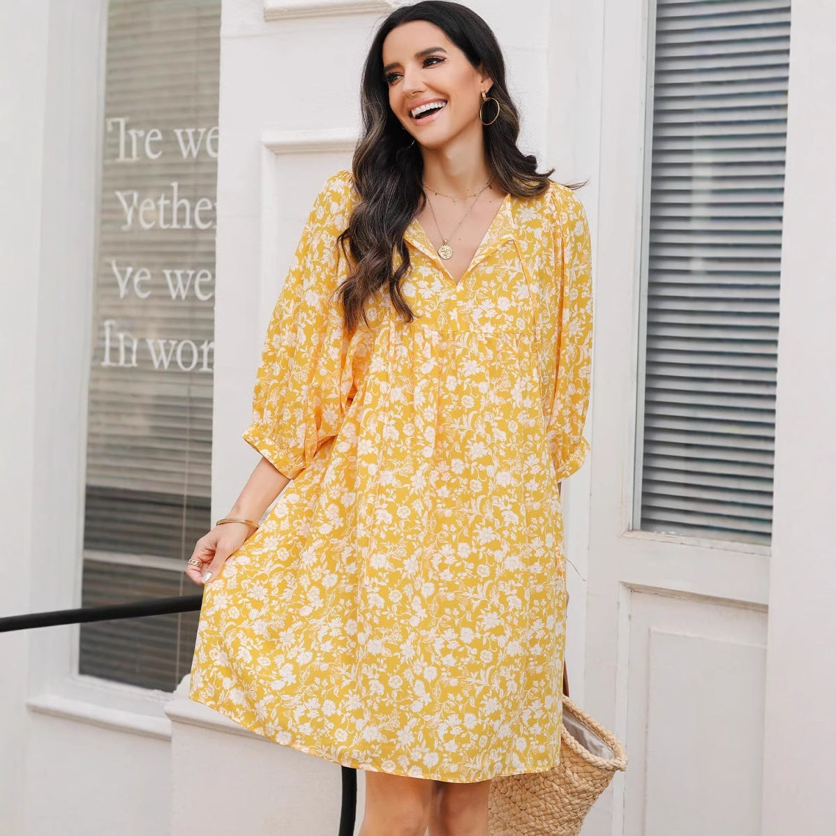 Women’s Midi Dress – V-Neck – Lantern Sleeve – Relaxed Fit – Bohemian Floral Print