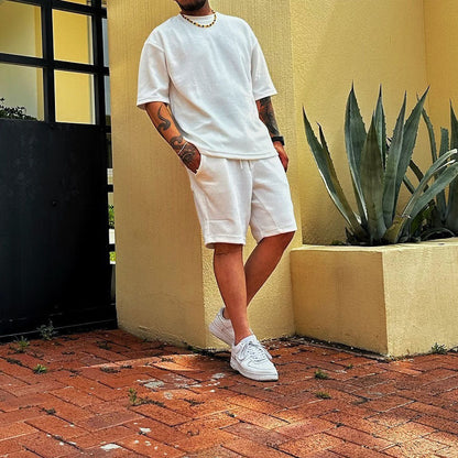 Men’s Athletic Set – Breathable – Relaxed Fit T-Shirt and Knee-Length Shorts