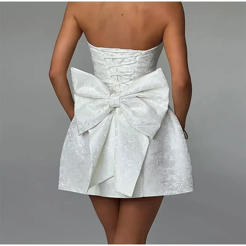 Women’s Mini Dress – Jacquard Fabric – Strapless Sweetheart Neck – Back Bow Detail