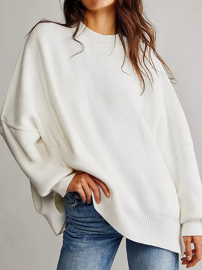Women’s Pullover Knit Sweater – Oversized Fit – Crew Neck – Long Sleeve – Side Slits