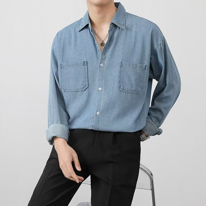 Men's denim shirt with front button closure and long sleeves