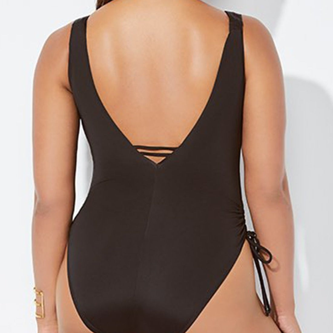 Women’s One-Piece Swimsuit – Plunge Neckline – Side Ruching – Breathable Stretch Fit