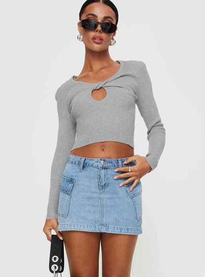 Women’s Mini Skirt – Slim Fit Denim – Front Pockets – Button Zip Casual Wear