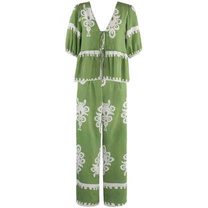 Women's Two-Piece Set – Lightweight Relaxed Fit Tie-Front Top and Wide-Leg Trousers