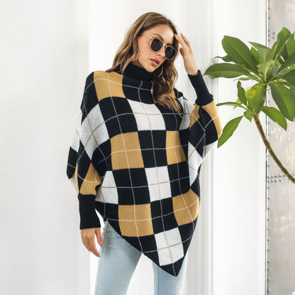 Women's checked poncho with collar and dolman sleeves