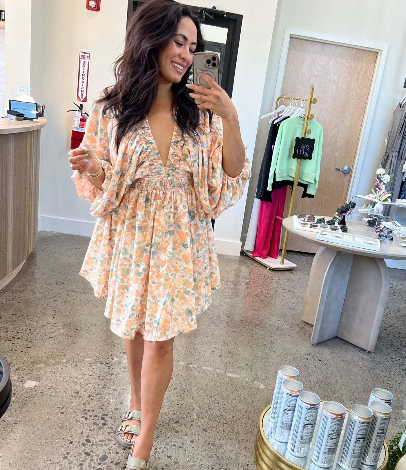 Women’s Short Dress – Chiffon – V-Neck – Ruched Waist – Bishop Sleeve – Floral Print