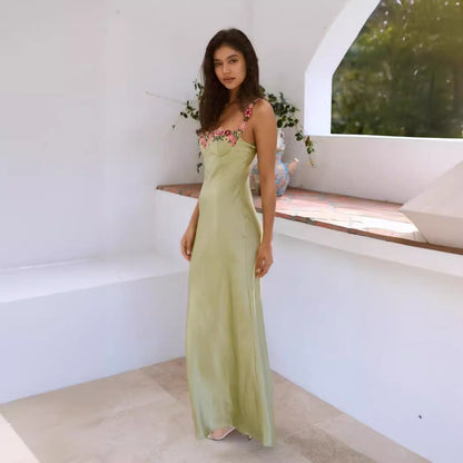 Women’s Long Dress – Satin Slim Fit – Floral Lace Trim – Sweetheart Neck Gown