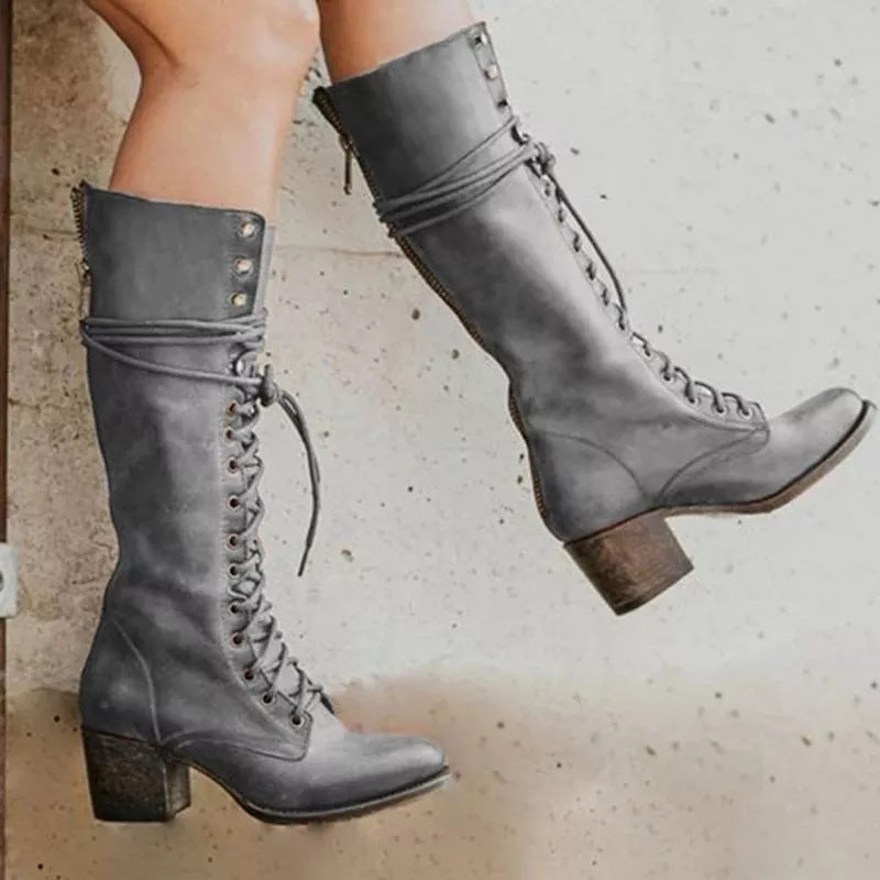 Women’s Knee-High Boots – Leather – Lace-Up Front – Chunky Heel – Side Zip Fit
