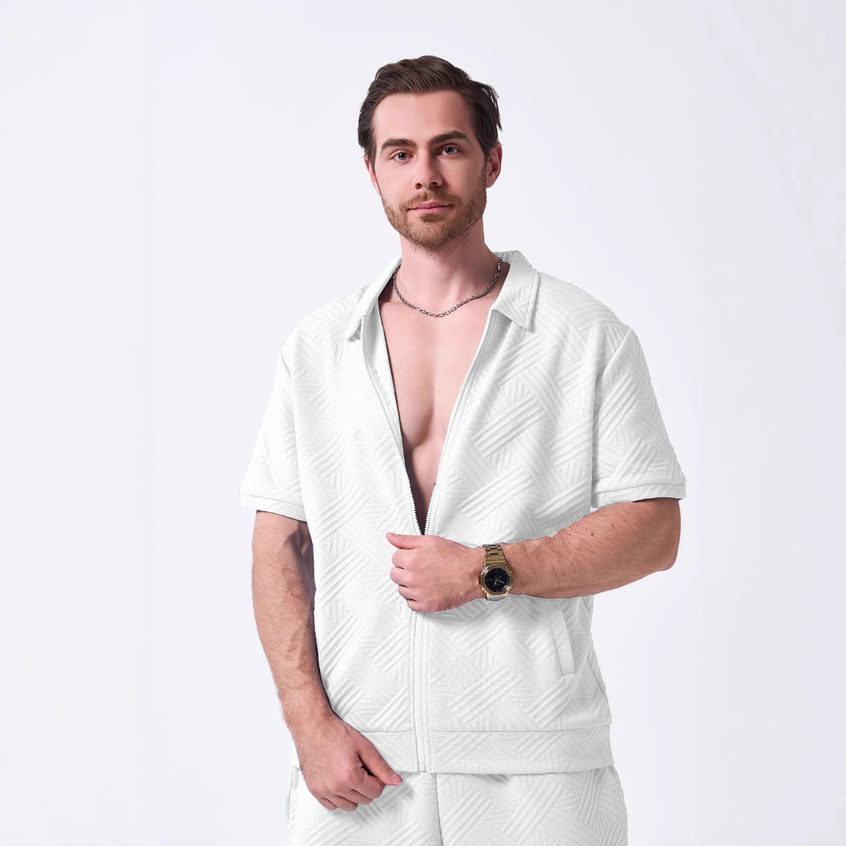 Men’s Short Sleeve Shirt – Relaxed Fit – Zip Front – Textured Cotton Blend – Geometric Pattern