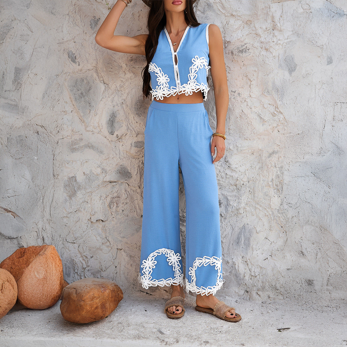 Women’s Two-Piece Set – Crop Top & High-Waisted Wide-Leg Pants – Lace Trim – Sleeveless