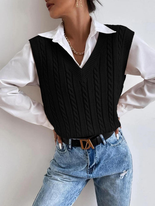 Women’s Sweater Vest – Cable Knit Pattern - V-Neck