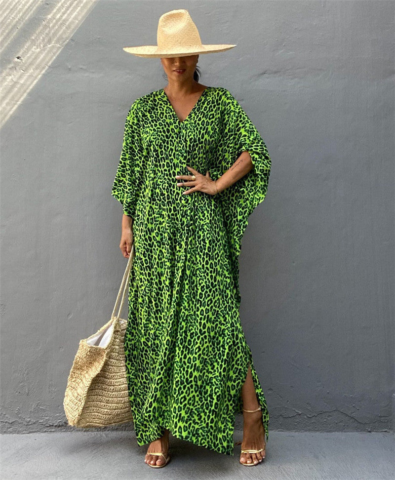 Women’s Kaftan Dress – Relaxed Fit – V-Neck – Animal Print – Breathable Blend