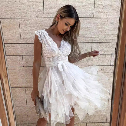 Women’s Party Dress – Lace Bodice – V-Neck Sleeveless – A-Line Tulle Skirt – Knee Length