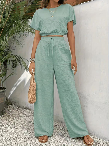 Women’s Two-Piece Set – Crop Top Batwing Sleeve – Wide-Leg Drawstring Trousers