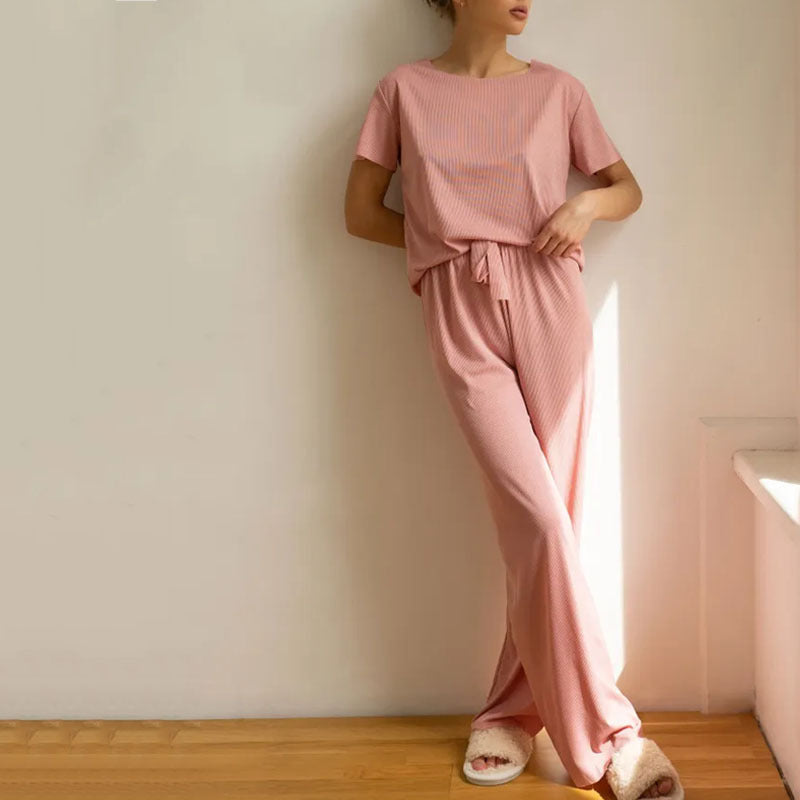Women’s Lounge Set – Cropped Short Sleeve Top – Wide-Leg Trousers – Soft Breathable Fabric