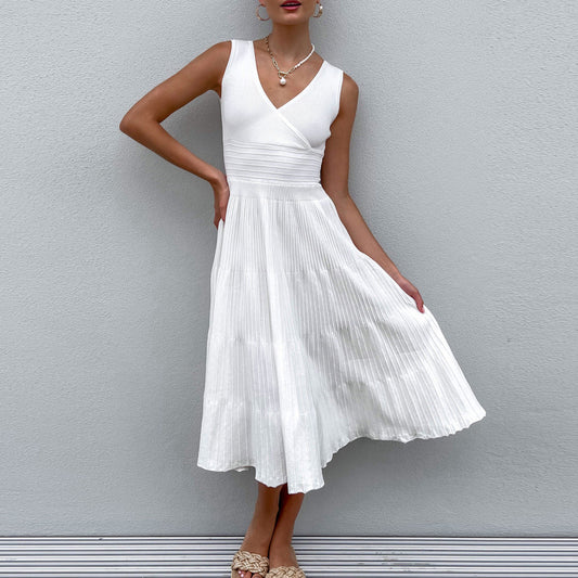 Women’s Midi Dress – Knit Fabric – V-Neck – Sleeveless – High Waist – Pleated Skirt