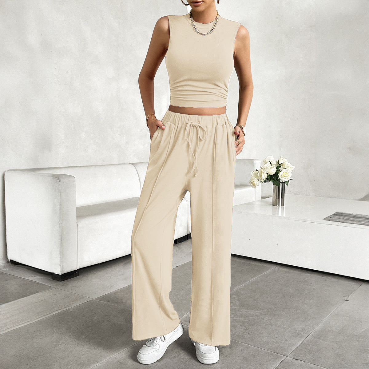 Women’s 2-Piece Set – Sleeveless Crop Top – Wide-Leg Pants – Lightweight Stretch Fabric