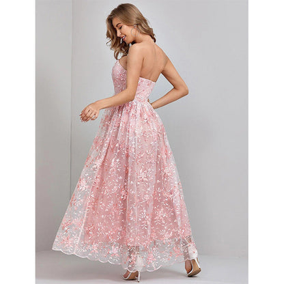 Women’s Evening Dress – Strapless Fit – Lace Embroidery – Full-Length Flowy Silhouette