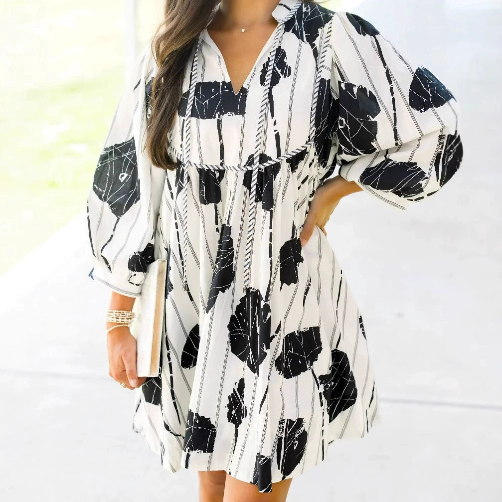 Women’s Short Dress – Cotton Blend – Puff Sleeve – V-Neck – Floral Print – Cinched Waist