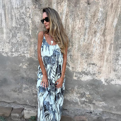 Women’s Maxi Dress – Relaxed Fit – Natural Fibers – Adjustable Straps – Pockets – Animal Print