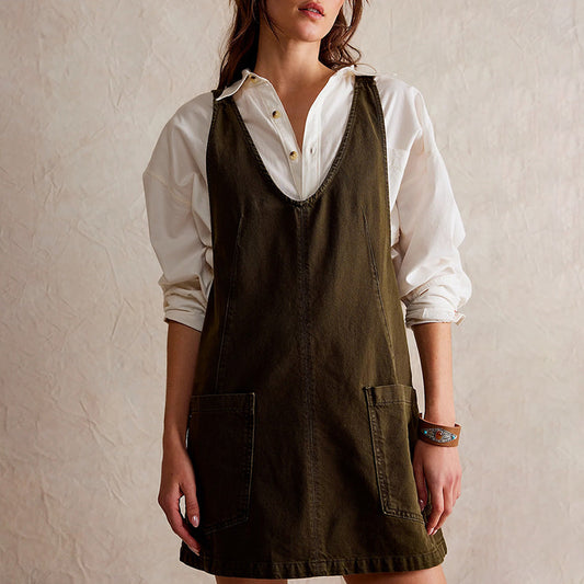 Women’s Mini Dress – Relaxed Fit – Natural Fibers – Deep V-Neck – Sleeveless – Pockets