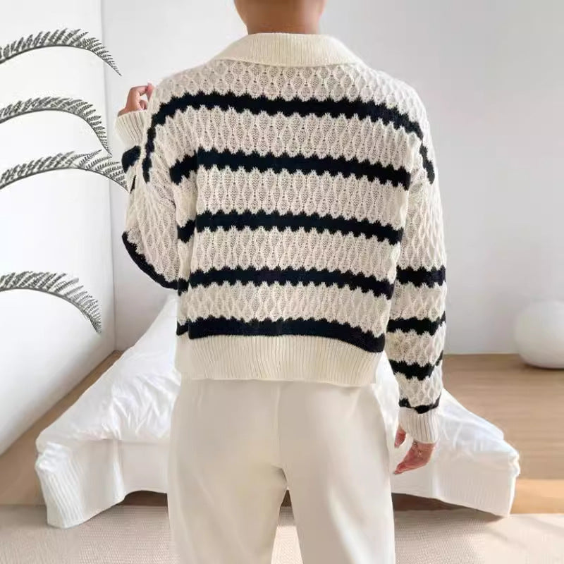 Women’s Pullover Sweater – Relaxed Fit – Polo Collar – Knit Striped Design – Long Sleeve