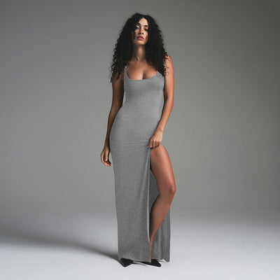 Women’s Maxi Dress – Slim Fit – Scoop Neck – Spaghetti Straps – High Slit Backless