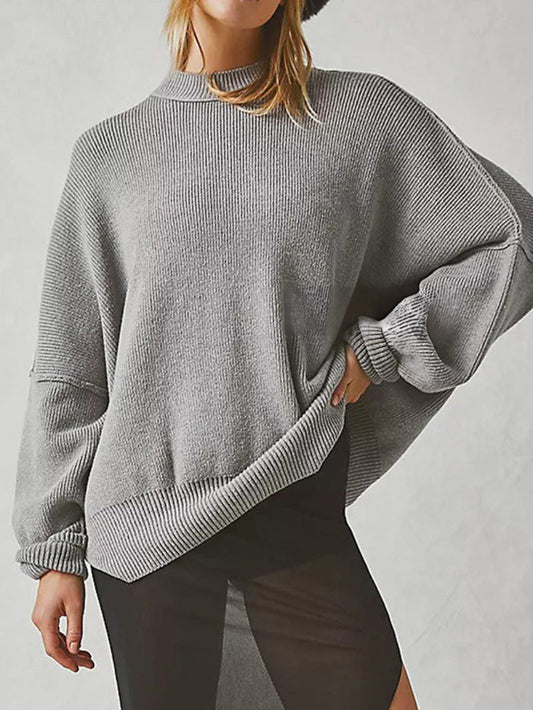 Women’s Pullover Knit Sweater – Oversized Fit – Crew Neck – Long Sleeve – Side Slits
