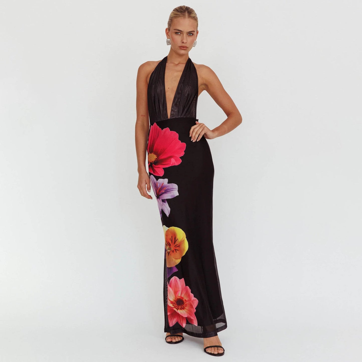 Women’s Maxi Dress – Slim Fit – Halter Neck – Deep V-Neck – Floral Mesh Elegant Style