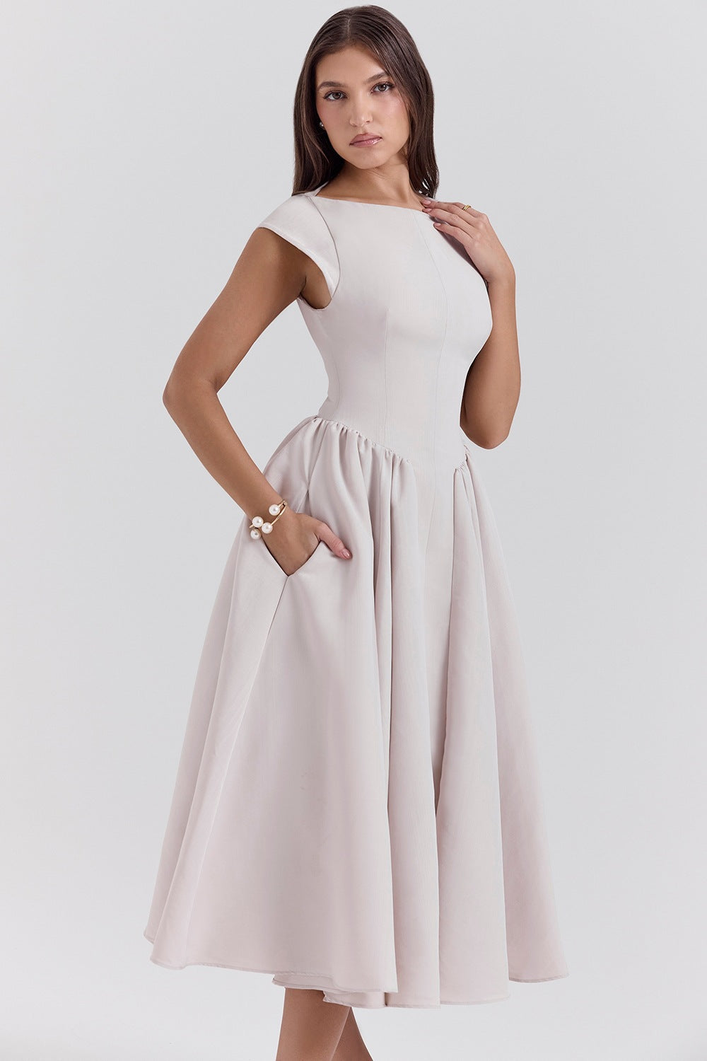 Women’s Midi Dress – Satin Feel – A-Line Fit – Sleeveless – High Neck – Elegant Wear