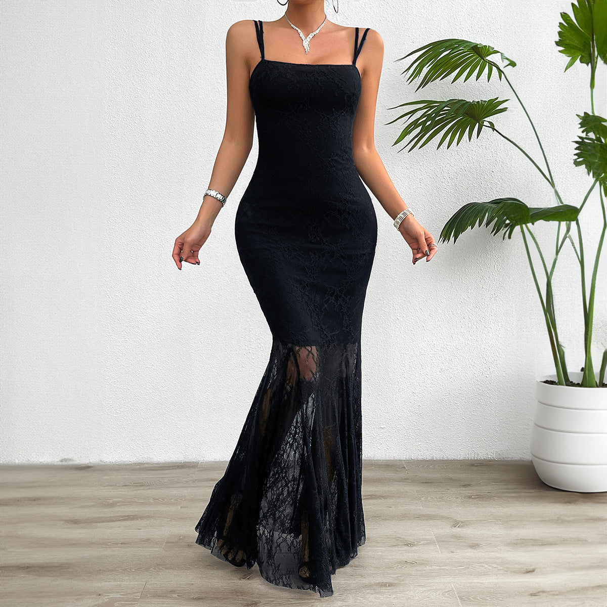 Women’s Maxi Dress – Slim Fit – Lace Fabric – Mermaid Silhouette – Spaghetti Straps