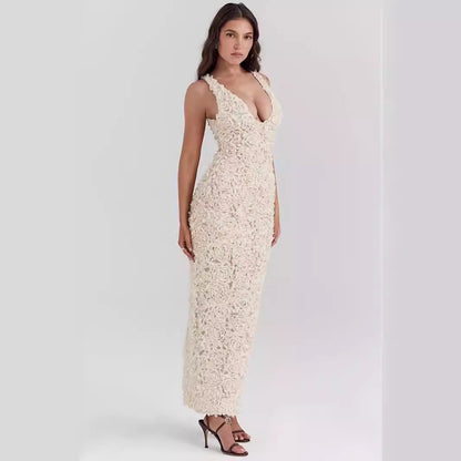 Women’s Evening Dress – Slim Fit – 3D Floral Texture – Plunging Neckline – Ankle Length