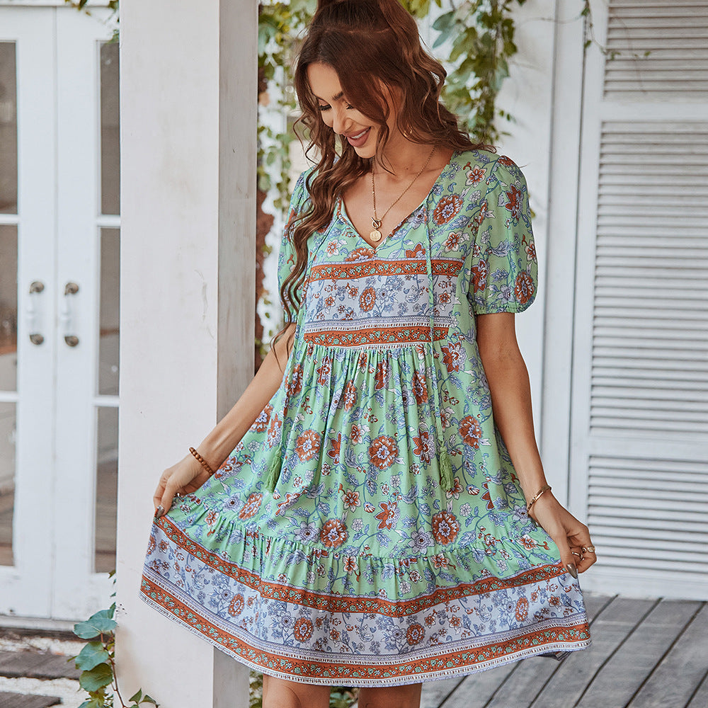 Women’s Mini Dress – A-Line Fit – V-Neck – Puff Sleeve – Floral Print