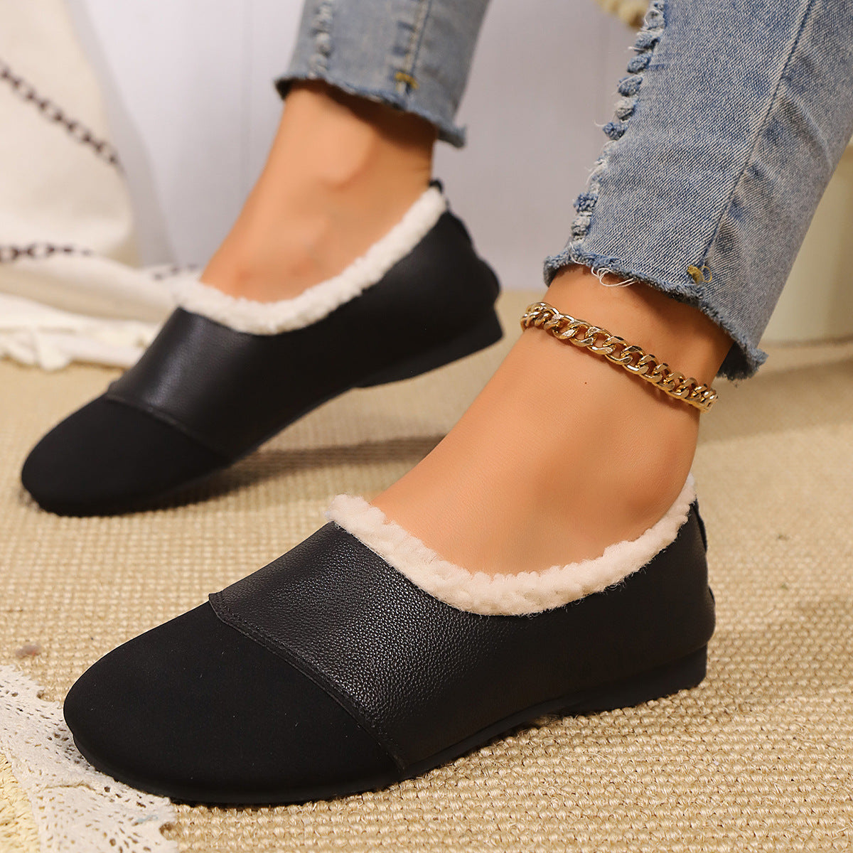 Women’s Moccasin Shoes – Faux Shearling Lined – Slip-On – Soft Sole – Animal Print