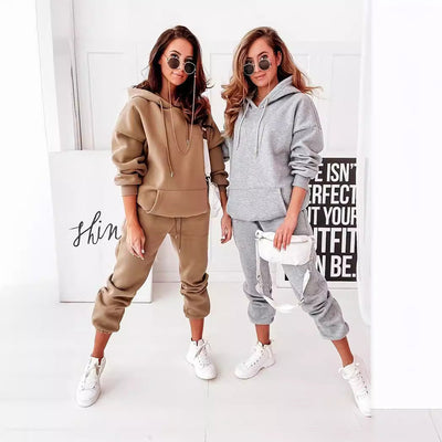 Women’s Tracksuit Set – Relaxed Fit – Cotton Blend – Tapered Leg – Hoodie & Joggers