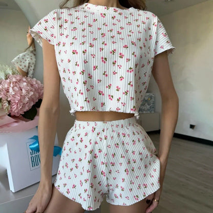 Women’s Pajama Set – Ribbed Cotton – Relaxed Fit – Cropped Top & High-Waist Shorts – Floral Print