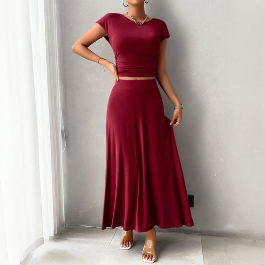 Women’s Dress Set – Slim Fit Crop Top – Ruched Waist – Full-Length Flowing Skirt