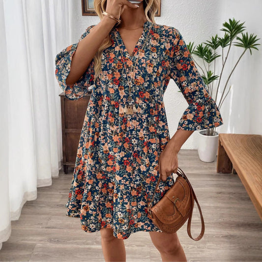 Women’s Midi Dress – Floral Print – A-Line Fit – V-Neck – 3/4 Flare Sleeve – Cotton