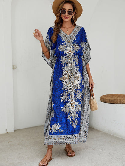 Women’s Maxi Dress – Relaxed Fit – V-Neck – Short Wide Sleeves – Ornate Pattern