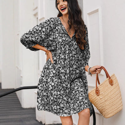 Women’s Midi Dress – V-Neck – Lantern Sleeve – Relaxed Fit – Bohemian Floral Print