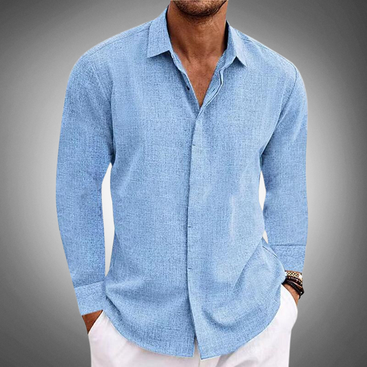 Men's classic shirt with buttons