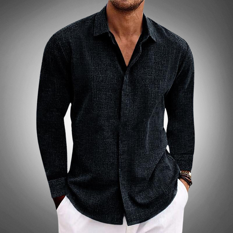 Men's classic shirt with buttons