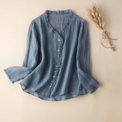 Women's v-neck dreamy blouse