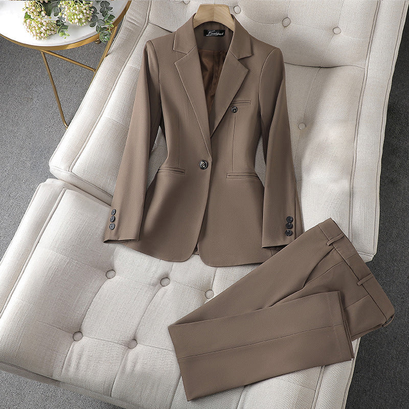 Women's Tailored Trouser Suit - Single-Breasted Blazer & Straight-Leg Trousers - Formal Fit