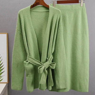 Women's Knitted Cardigan - Open Front - Long Sleeve - Mid-Thigh Length - Pocket Detail