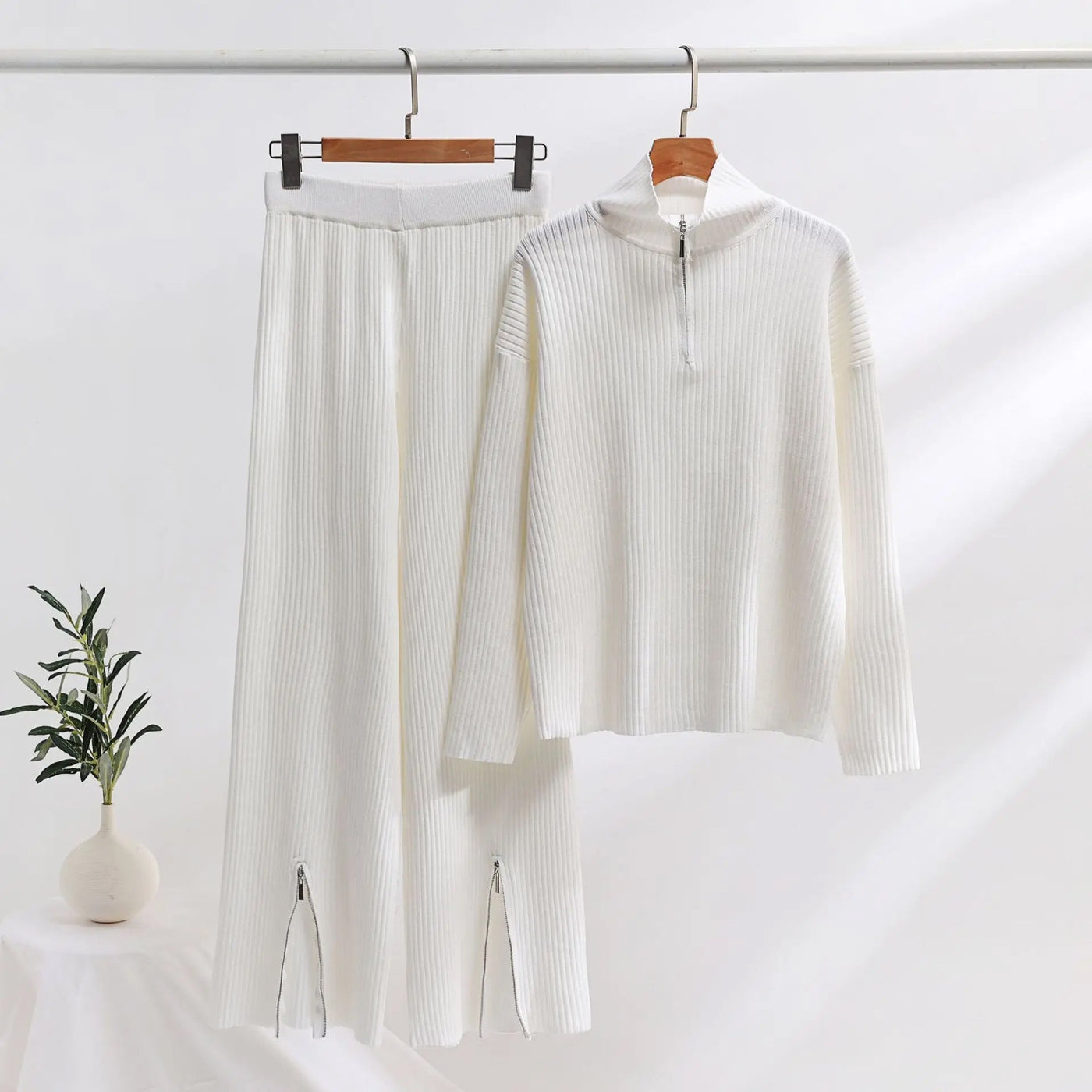 Women's Knit Loungewear Set - Zip Neck Pullover - Wide-Leg Trousers - Ribbed Stretch Fabric
